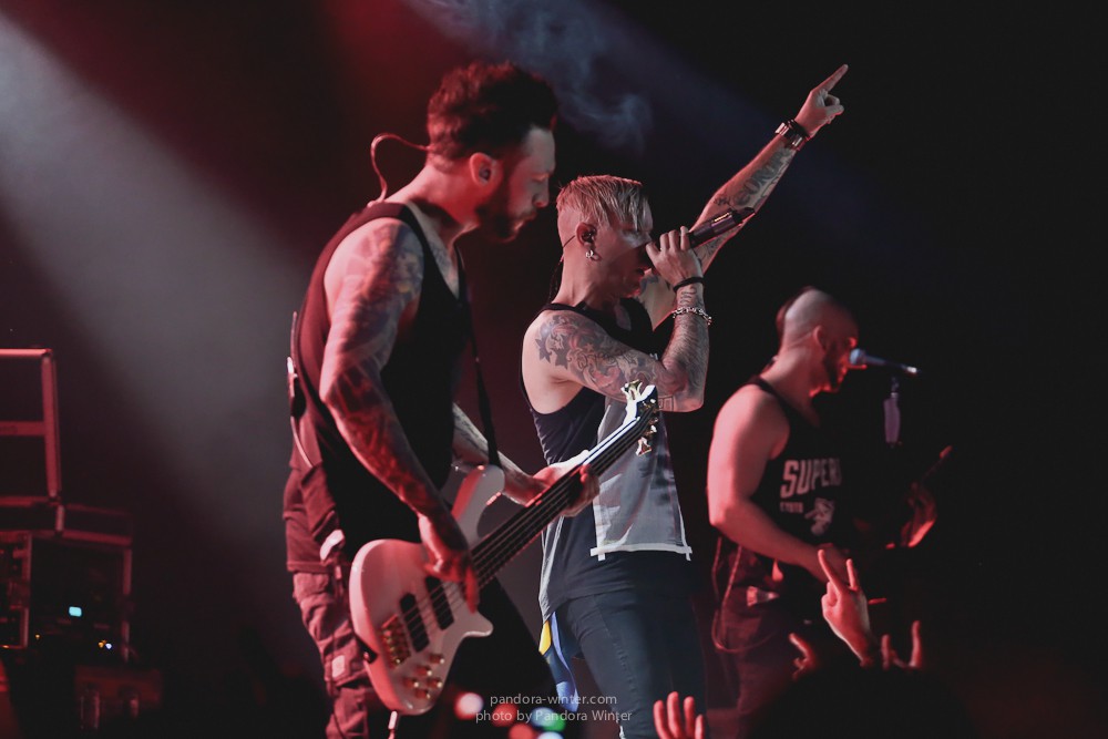 DEAD BY APRIL @ Sentrum, Kyiv, 28-04-2016