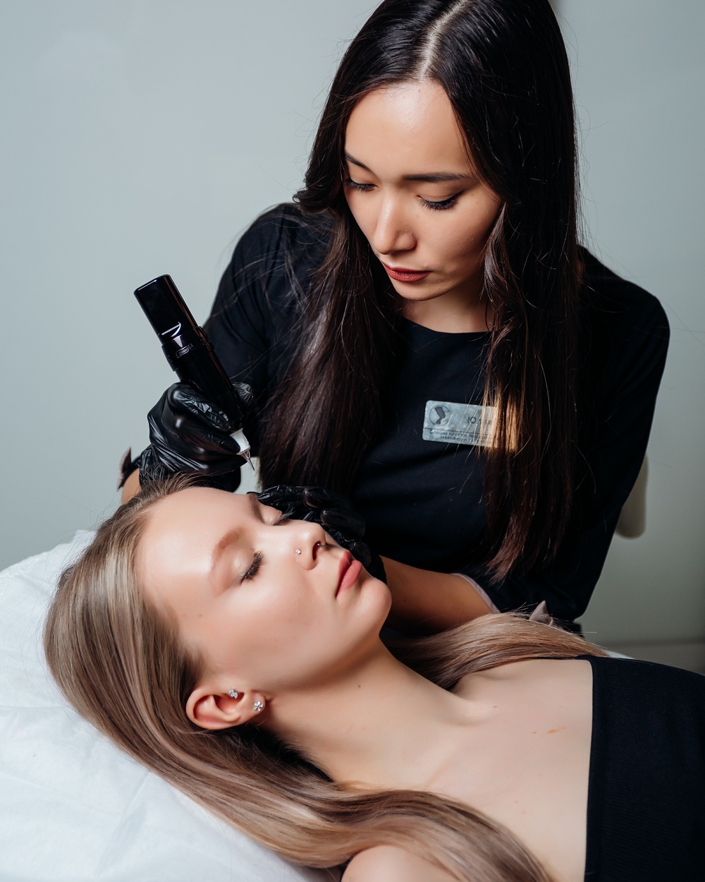 Модели на окрашивание бровей. Перманентный макияж губ модель. Макияж перманентный требоваться. Готовимся к перманентный макияж. Нужны модели на перманентный макияж бровей.