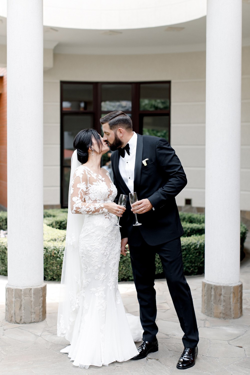 VICTOR&VITALIA