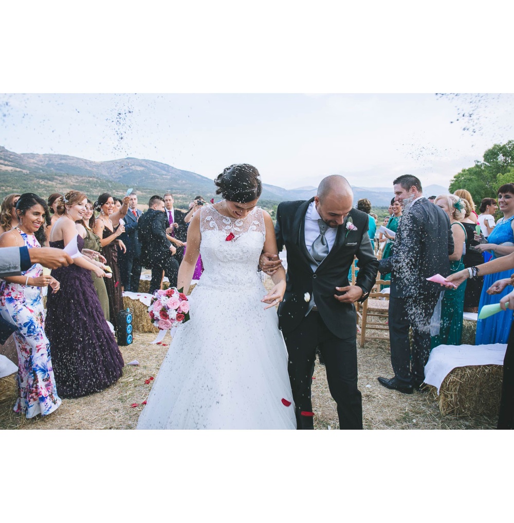 Boda de Laura y Toni (Pinilla del Valle, El Corralon Del Embalse, Madrid, septiembre 2016)