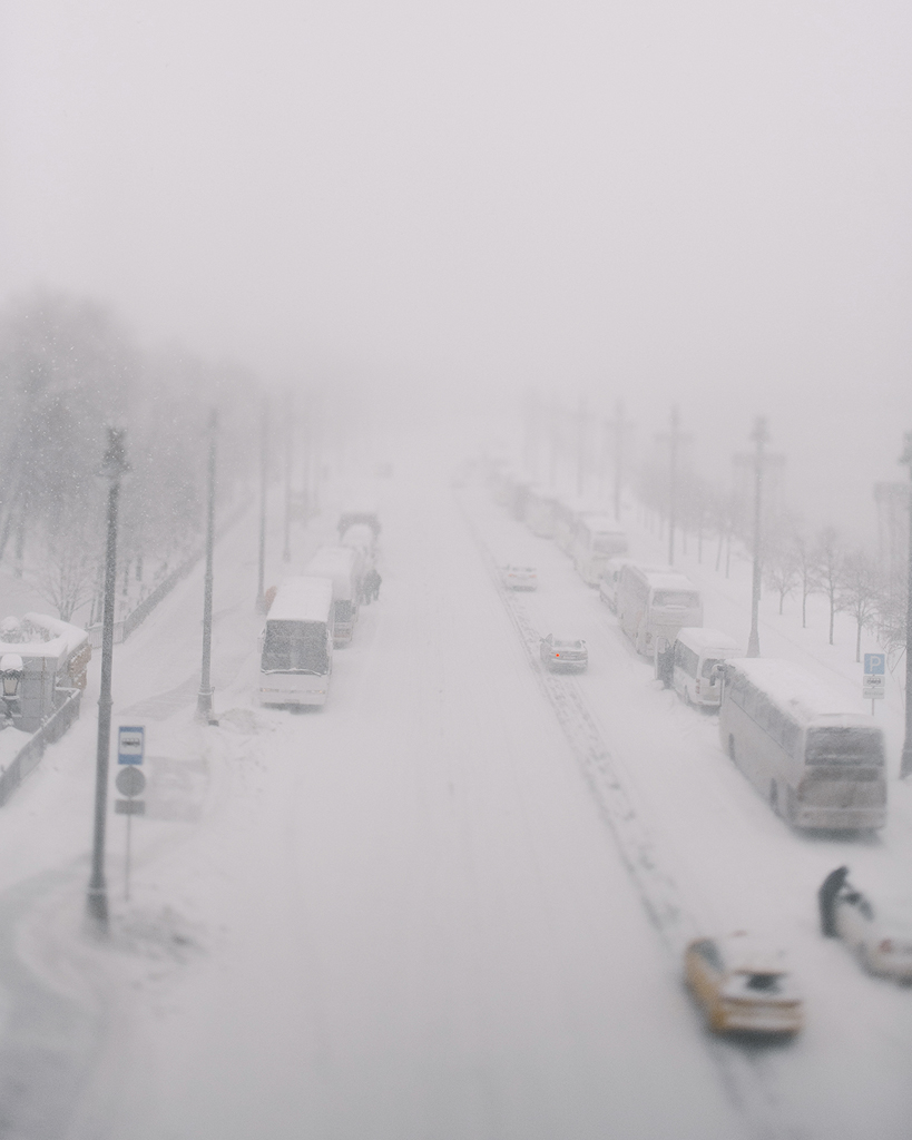 Снегопад столетия в Москве