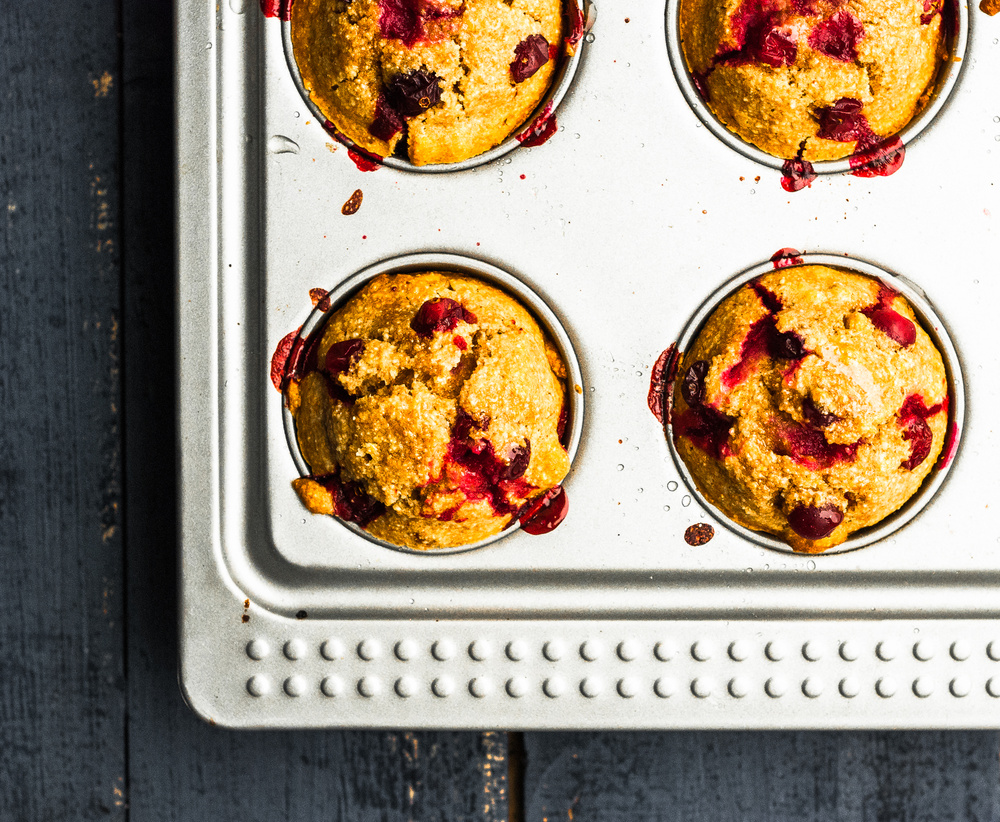 ЗИМНИЕ МАФФИНЫ С КЛЮКВОЙ И КЕДРОВЫМИ ОРЕШКАМИ К ЗАВТРАКУ / WINTER  CRANBERRIES BREAKFAST MUFFINS