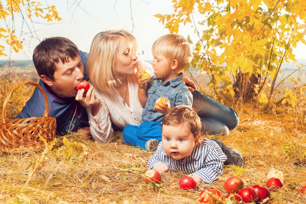 СЕМЕЙНЫЕ ФОТОГРАФИИ НА ПРИРОДЕ