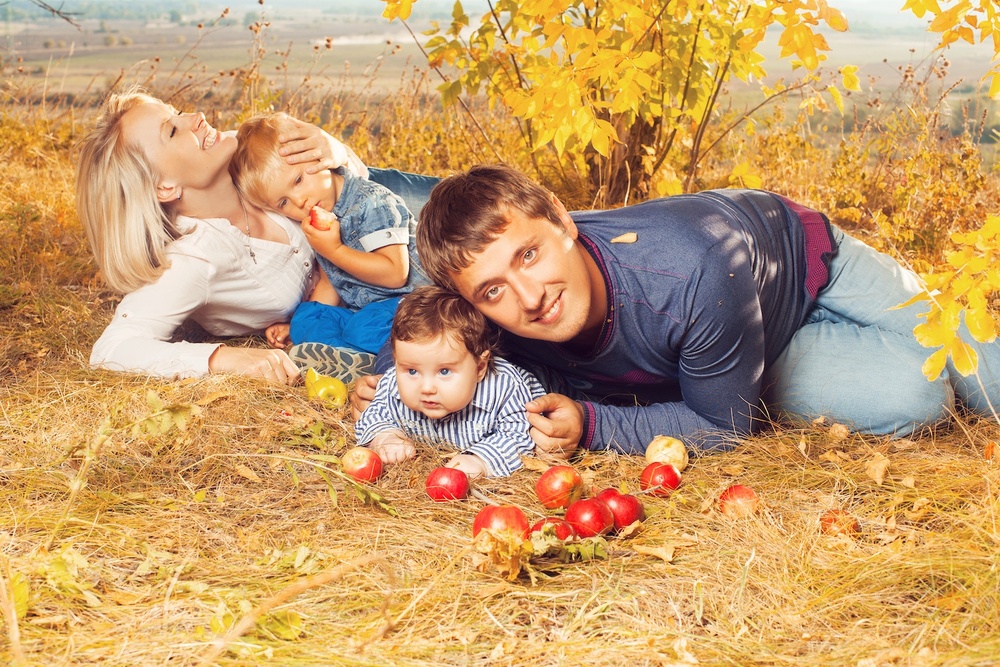 СЕМЕЙНЫЕ ФОТОГРАФИИ НА ПРИРОДЕ