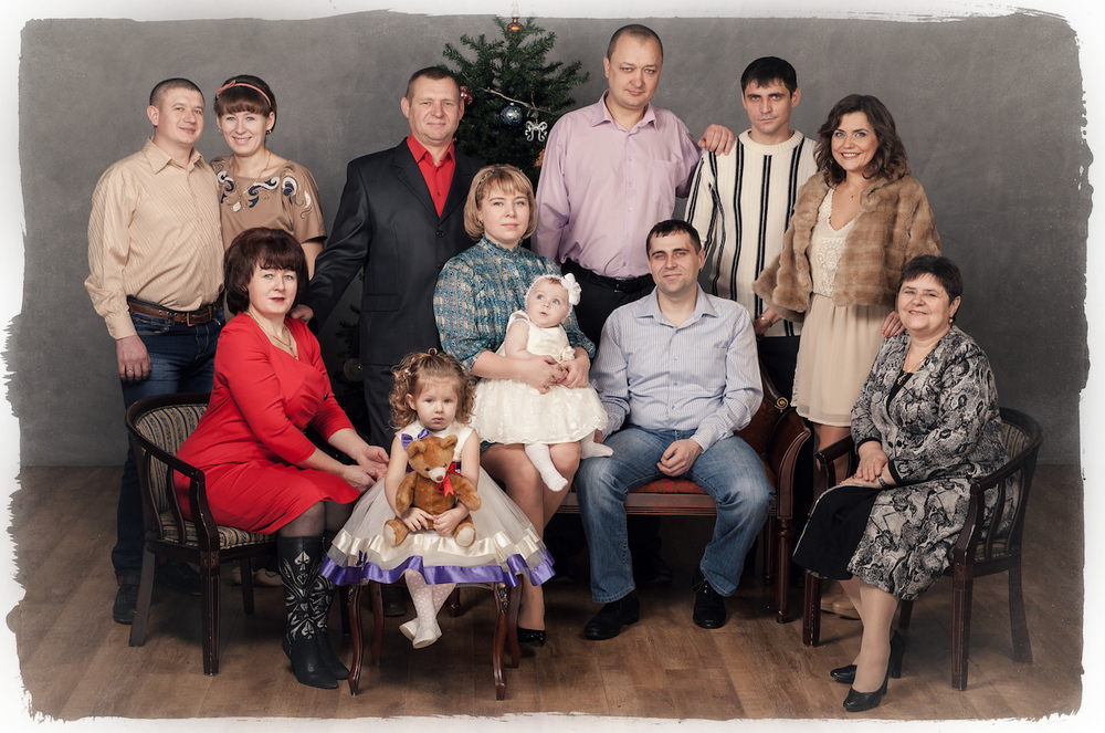 СЕМЕЙНЫЕ ФОТОГРАФИИ В СТУДИИ