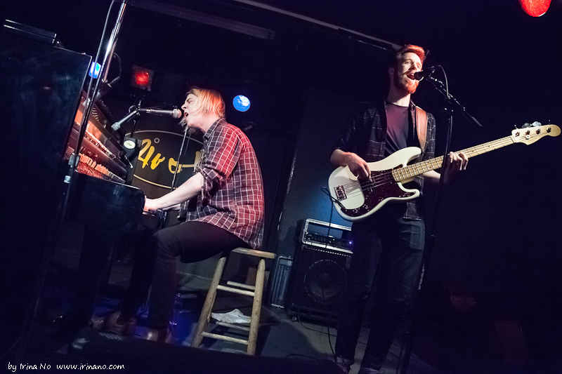 Concert Photos - Tom Odell