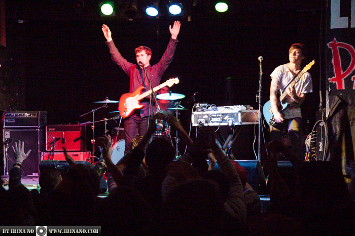 Concert Photos - Surfer Blood