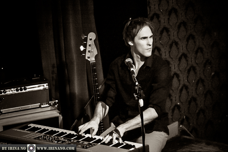 Concert Photos - Low 16.03.2013 Toronto