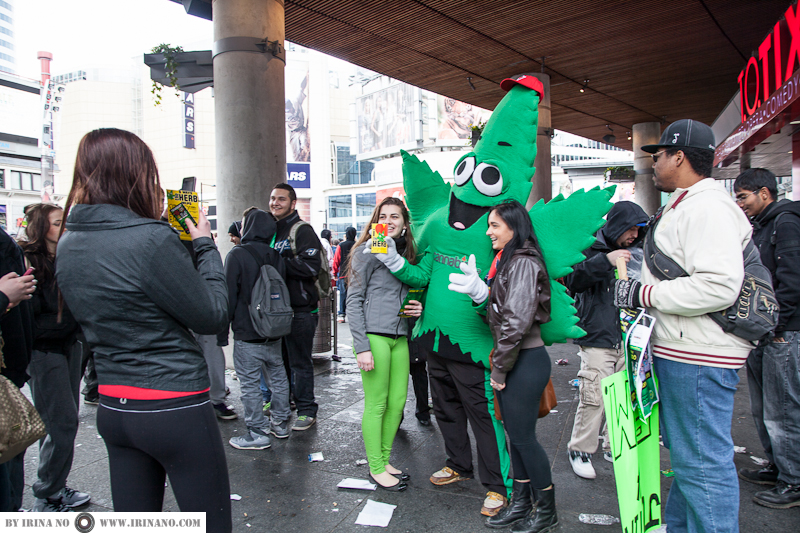 Reportage - Marijuana Fest 420. 2013
