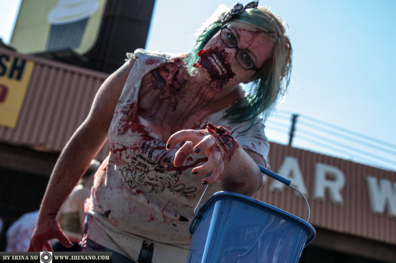 Reportage - Zombie car wash, 2013.08.18. Toronto