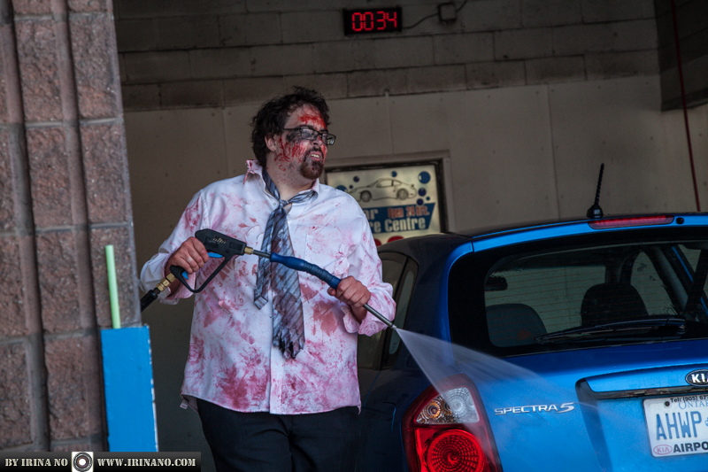 Reportage - Zombie car wash, 2013.08.18. Toronto
