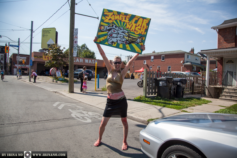 Reportage - Zombie car wash, 2013.08.18. Toronto