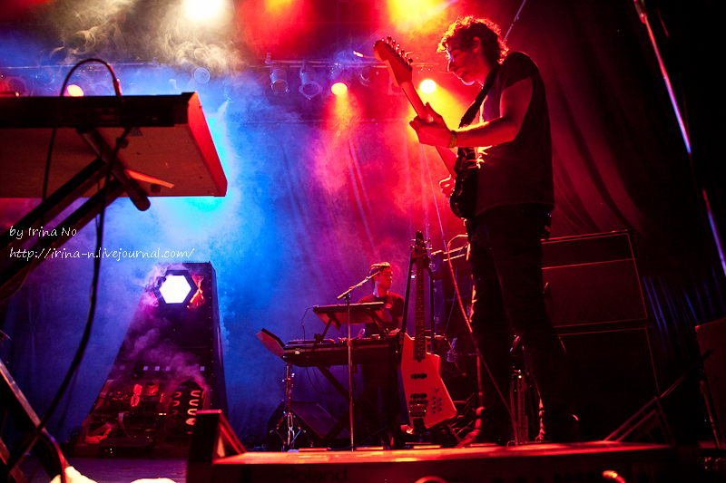 Concert Photos - Neon Indian