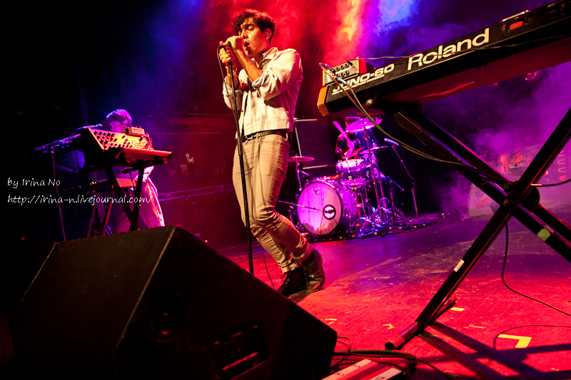 Concert Photos - Neon Indian