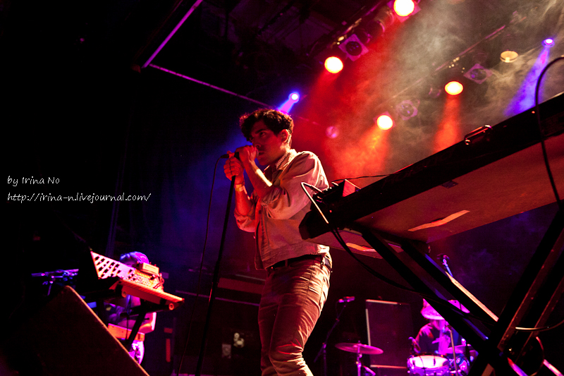 Concert Photos - Neon Indian