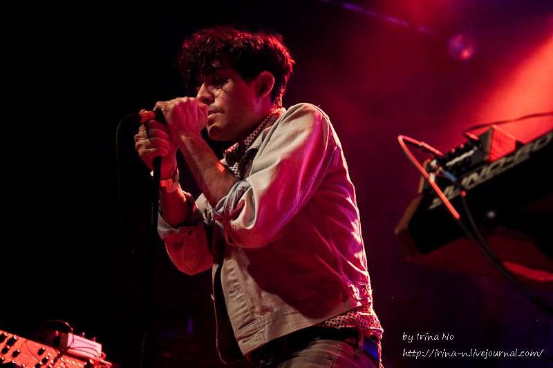 Concert Photos - Neon Indian
