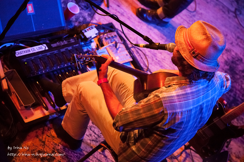 Concert Photos - Elliott Brood