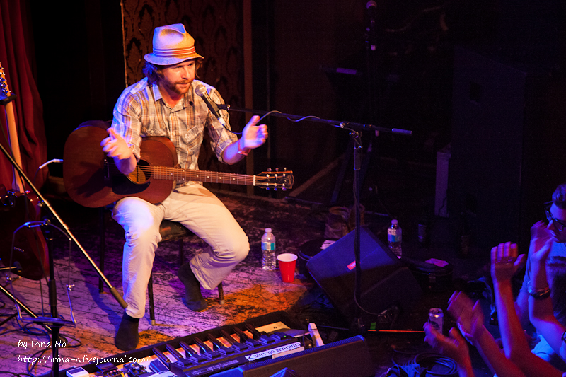 Concert Photos - Elliott Brood
