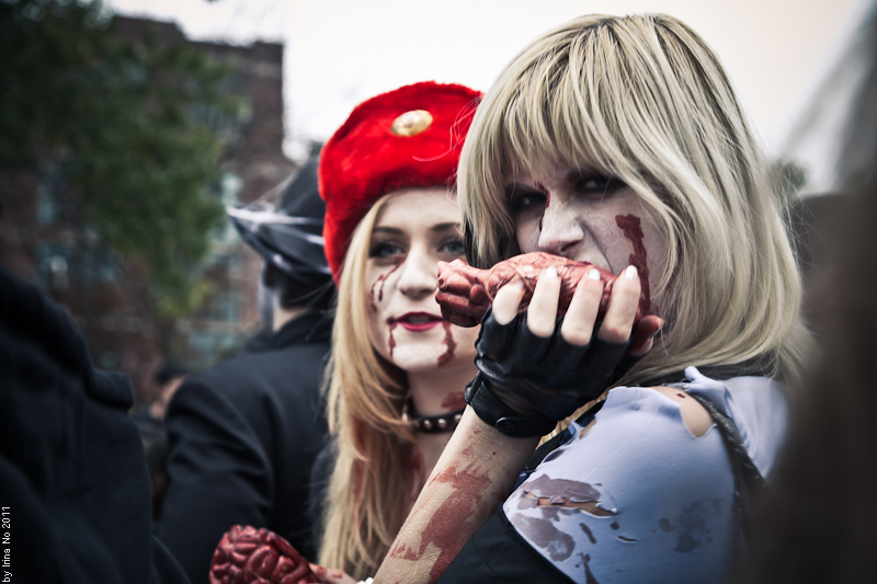 Reportage - Toronto Zombie Walk 2011