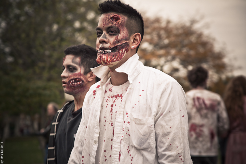 Reportage - Toronto Zombie Walk 2011