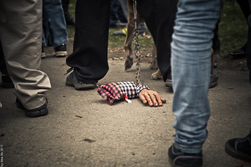 Reportage - Toronto Zombie Walk 2011