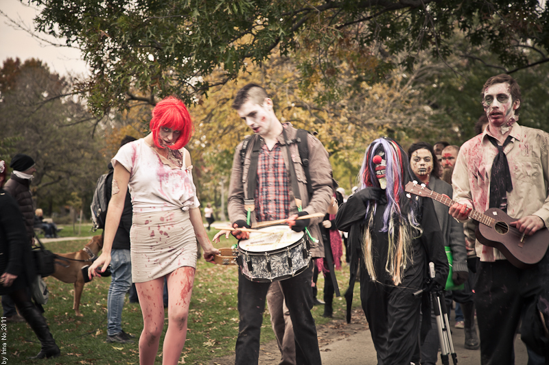 Reportage - Toronto Zombie Walk 2011