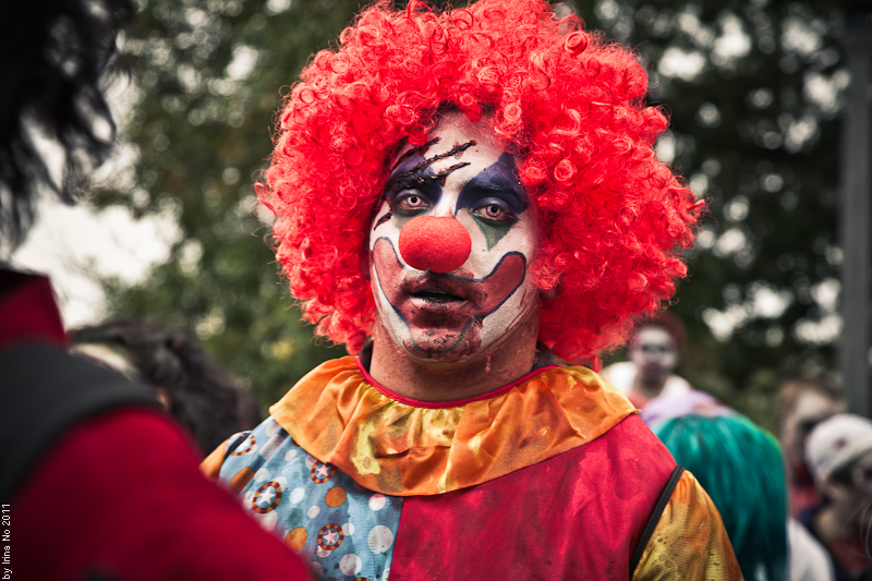 Reportage - Toronto Zombie Walk 2011