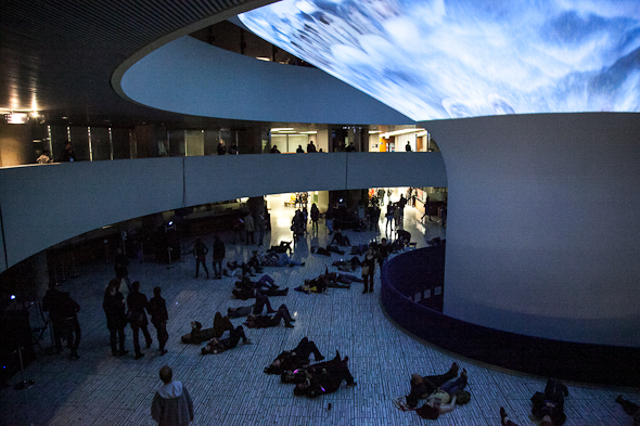 Reportage - Toronto Nuit Blanche 2012