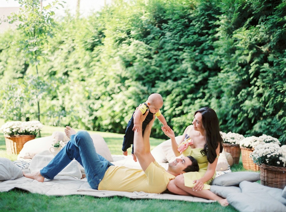 Summer Family session on the backyard