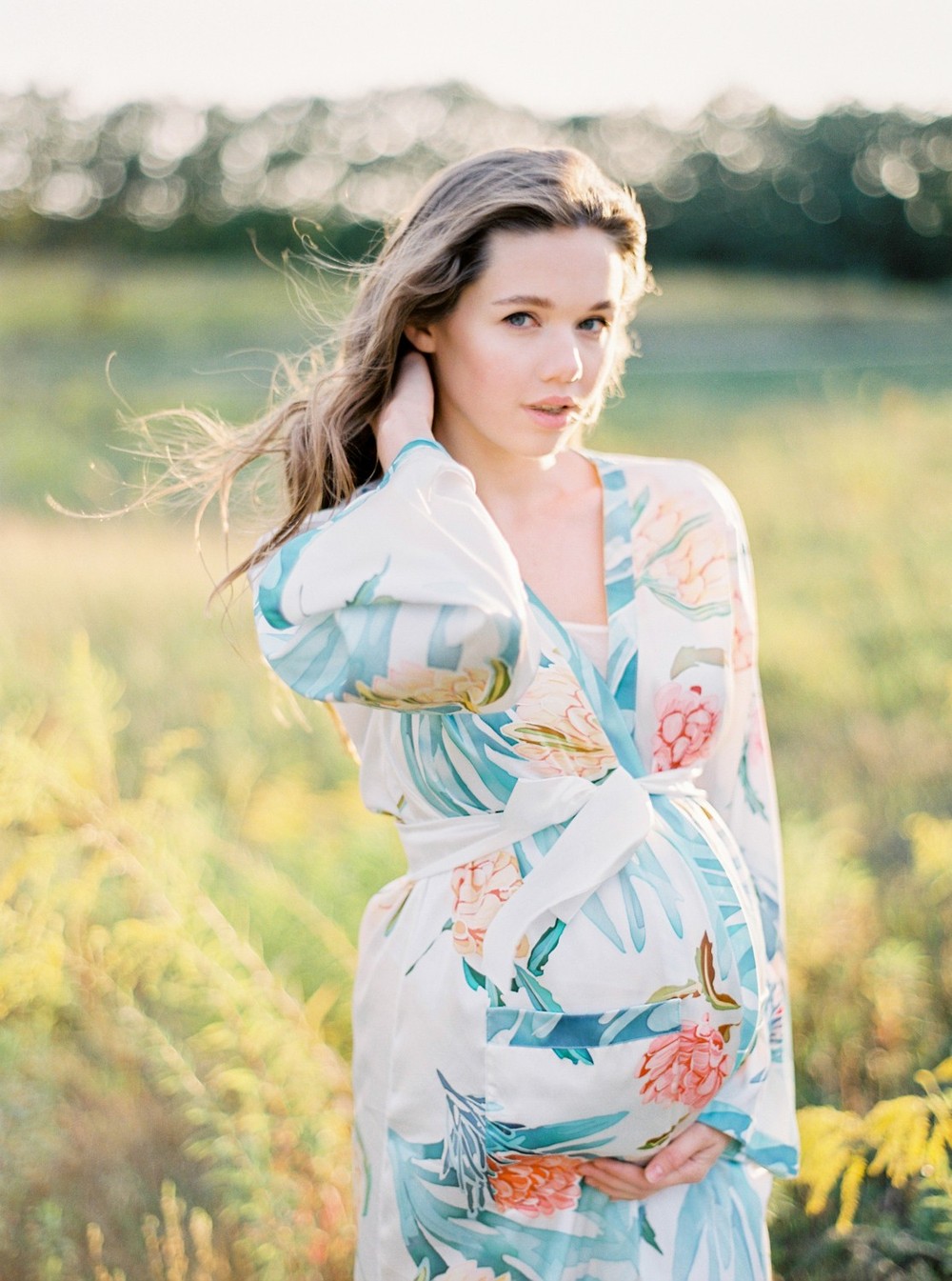 Pregnancy photoshoot with Masha Tim