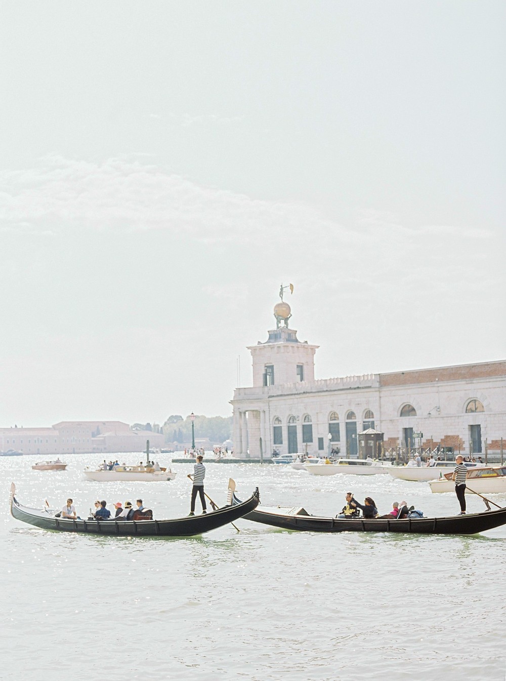 Venice maternity session with Anastasiya