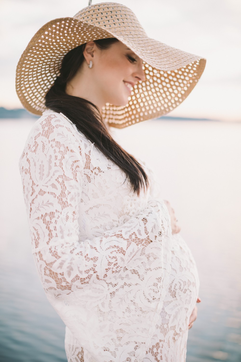 Yacht pregnancy photoshoot. Yana&Dima
