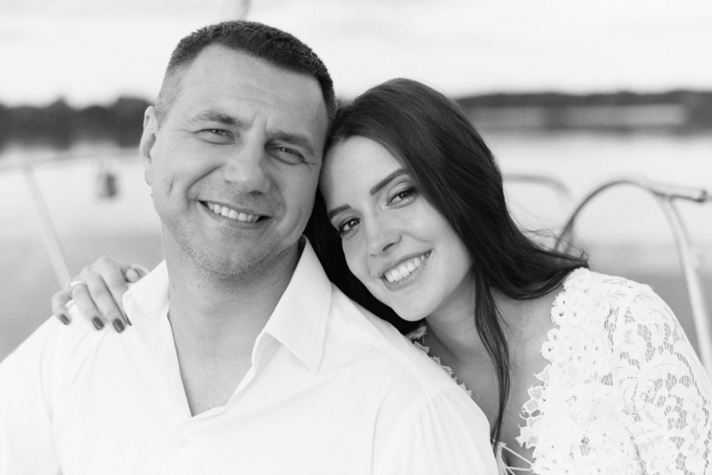Yacht pregnancy photoshoot. Yana&Dima