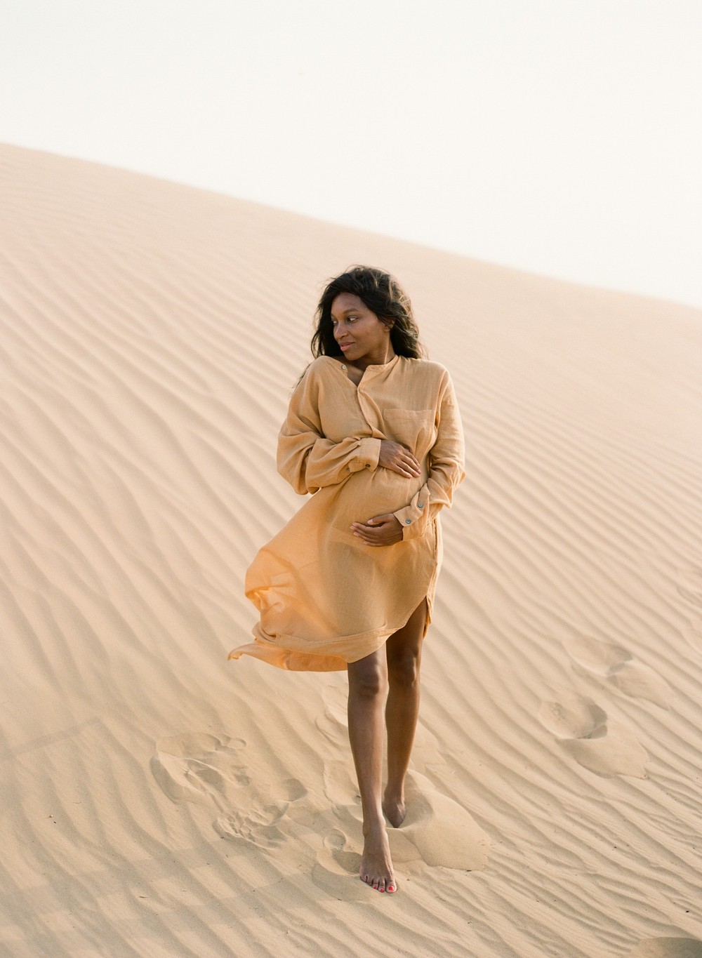 Mirabella. Dubai desert photoshoot