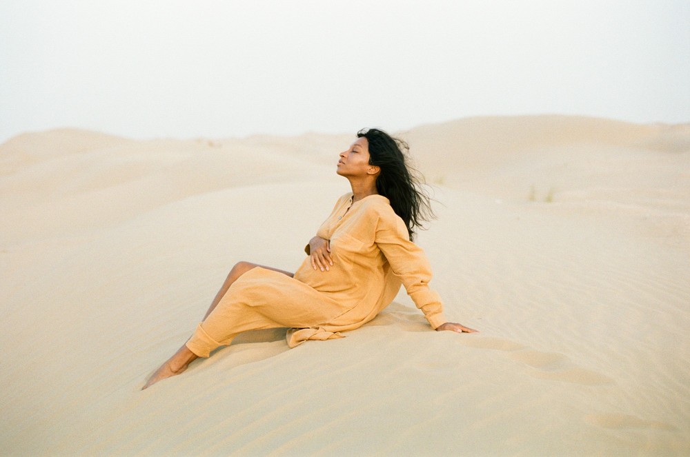 Mirabella. Dubai desert photoshoot
