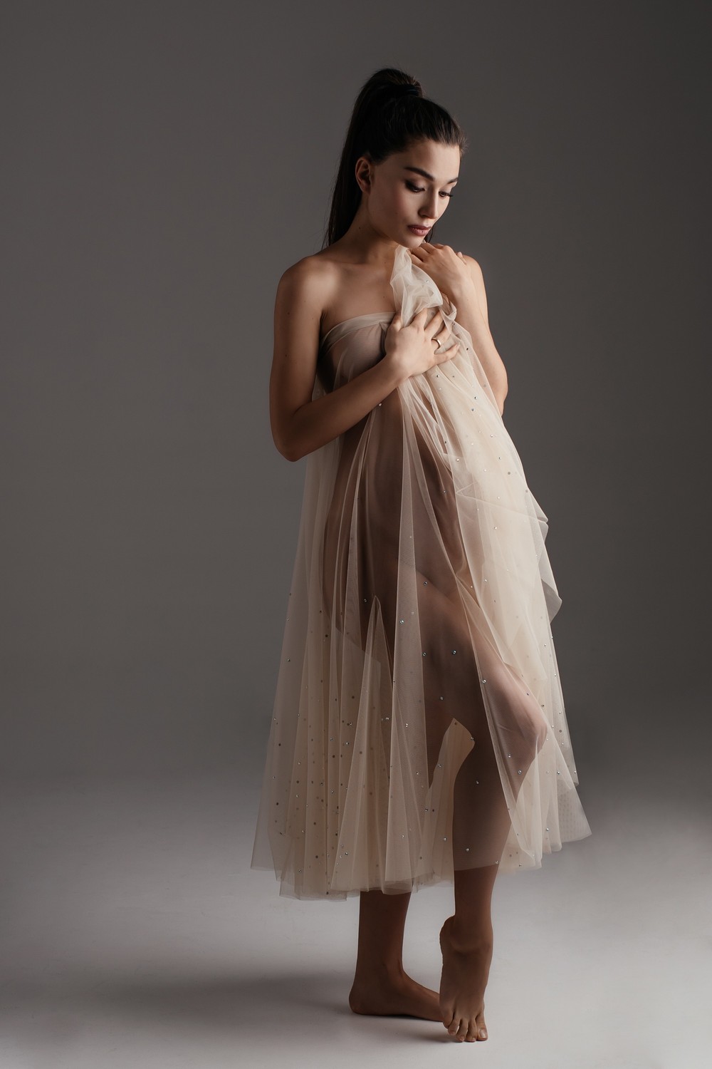Christina. Fashion pregnancy