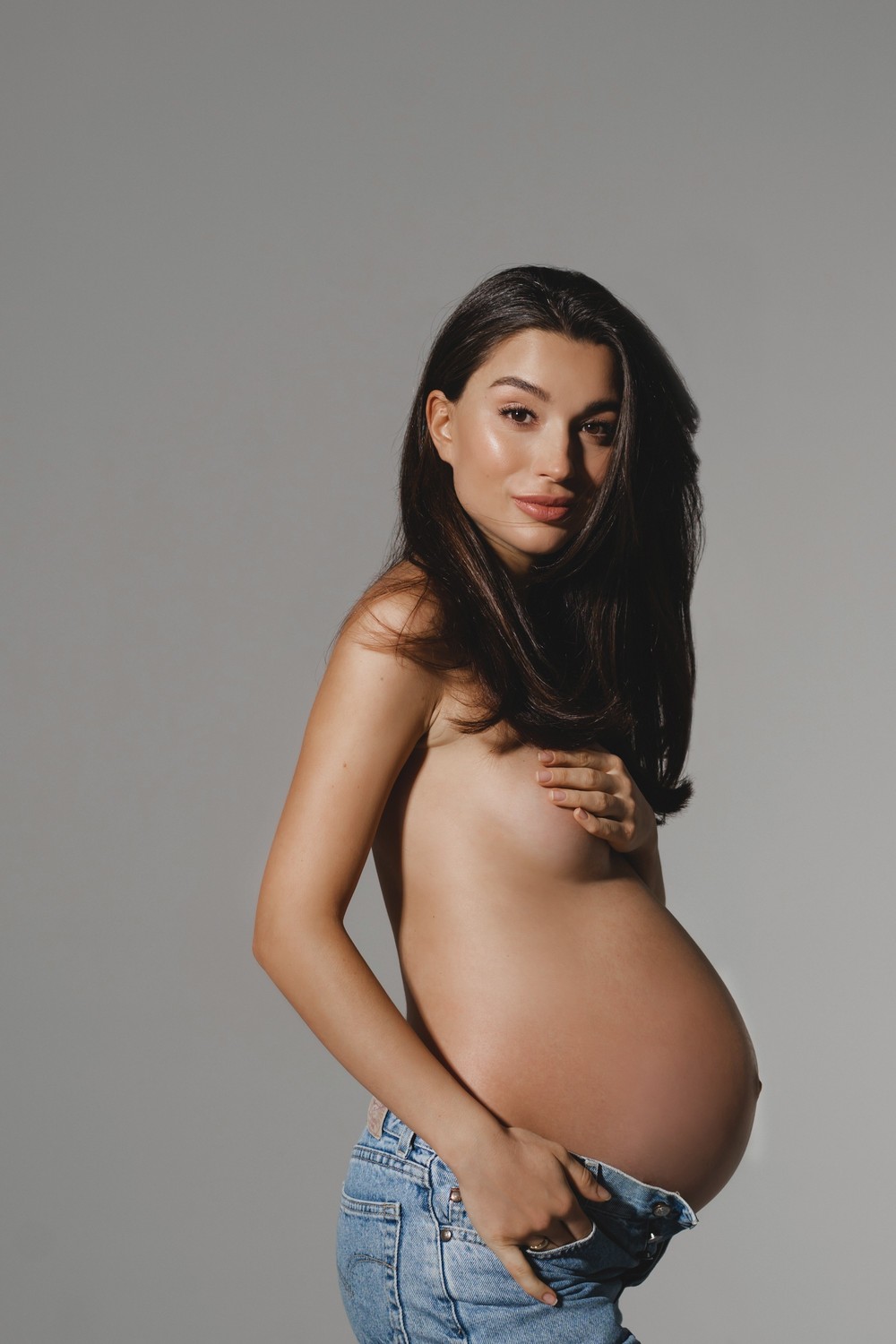 Christina. Fashion pregnancy