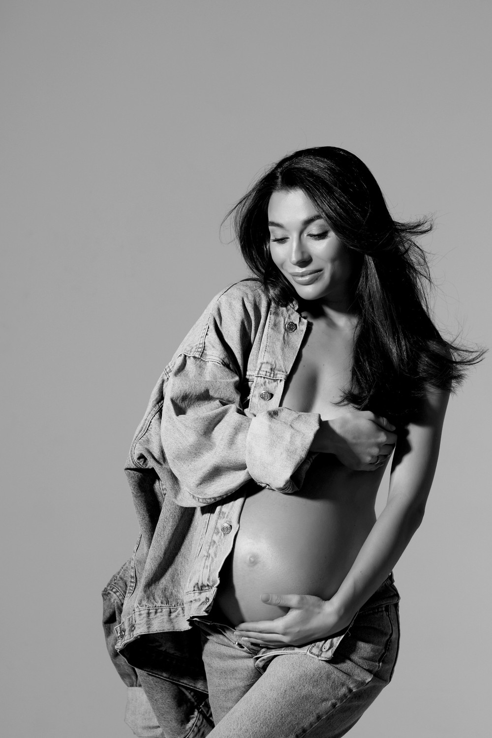Christina. Fashion pregnancy