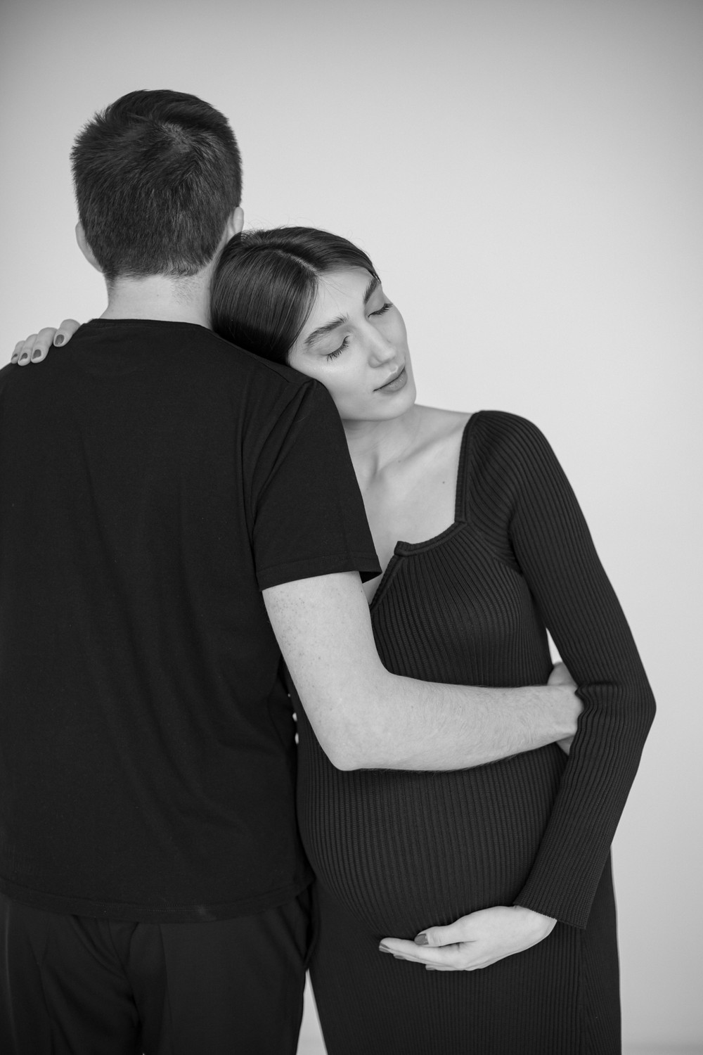 Inna. Studio fashion pregnancy