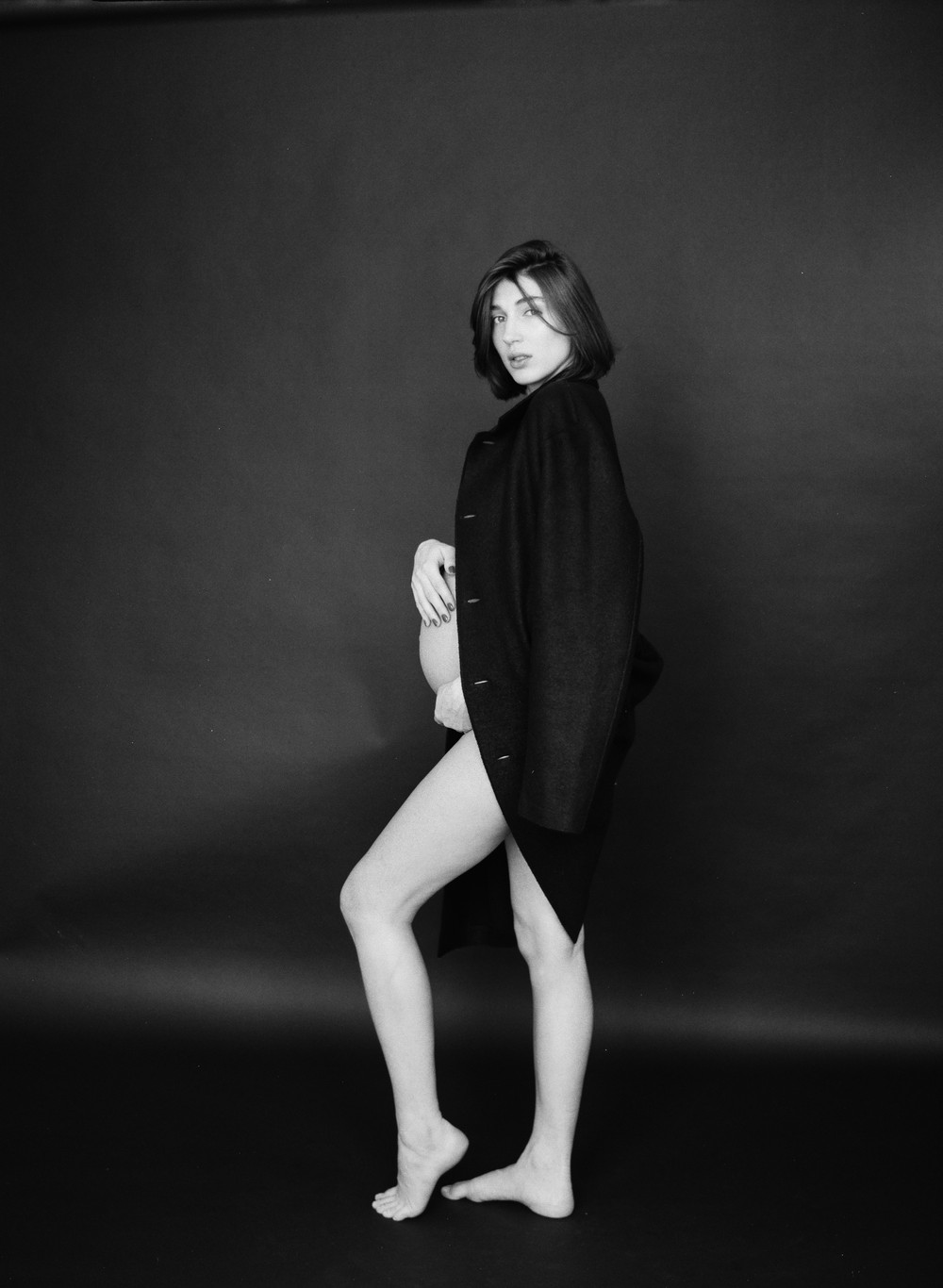Inna. Studio fashion pregnancy