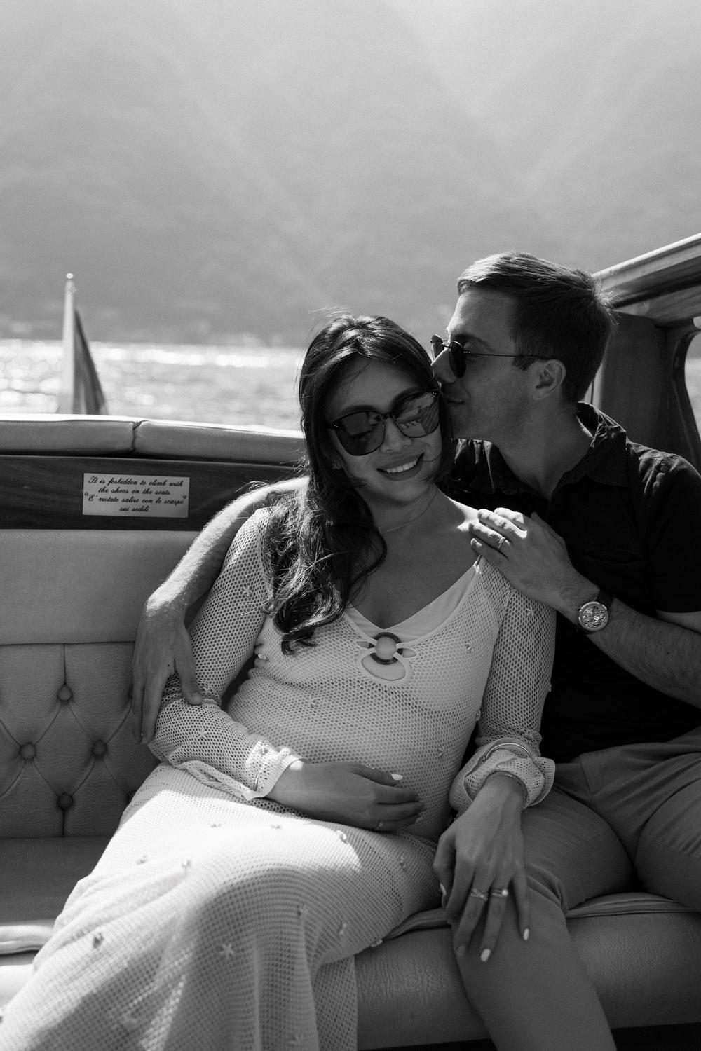 Pregnancy and Family photoshoot on Lake Como