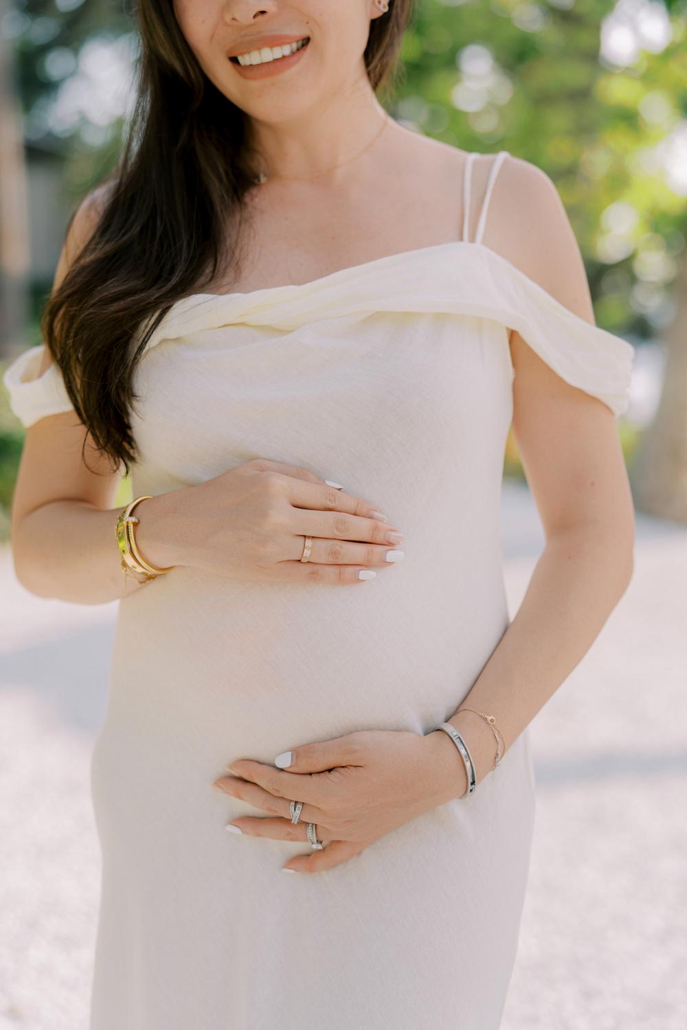 Pregnancy and Family photoshoot on Lake Como