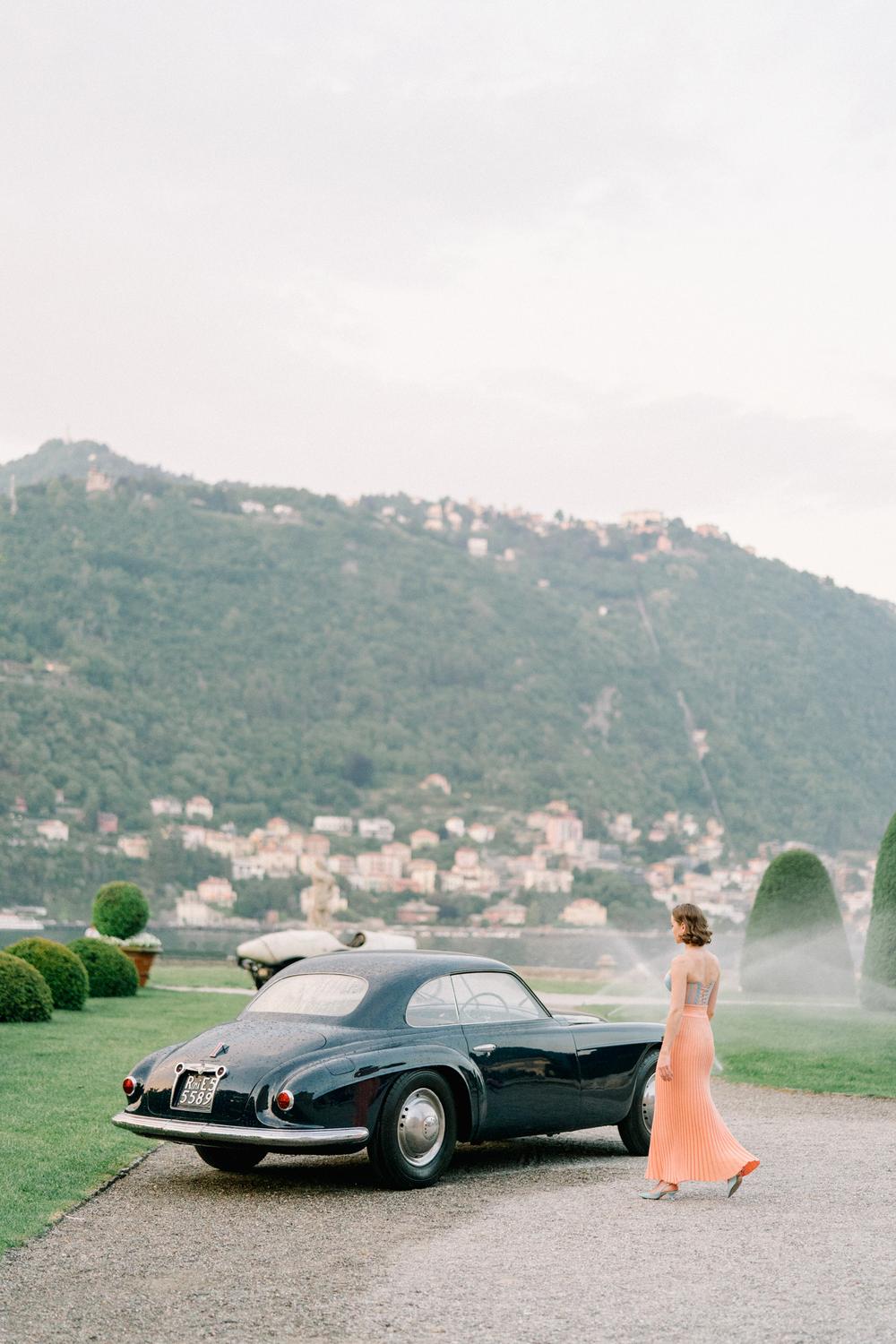 Lake Como portrait session. Mariia