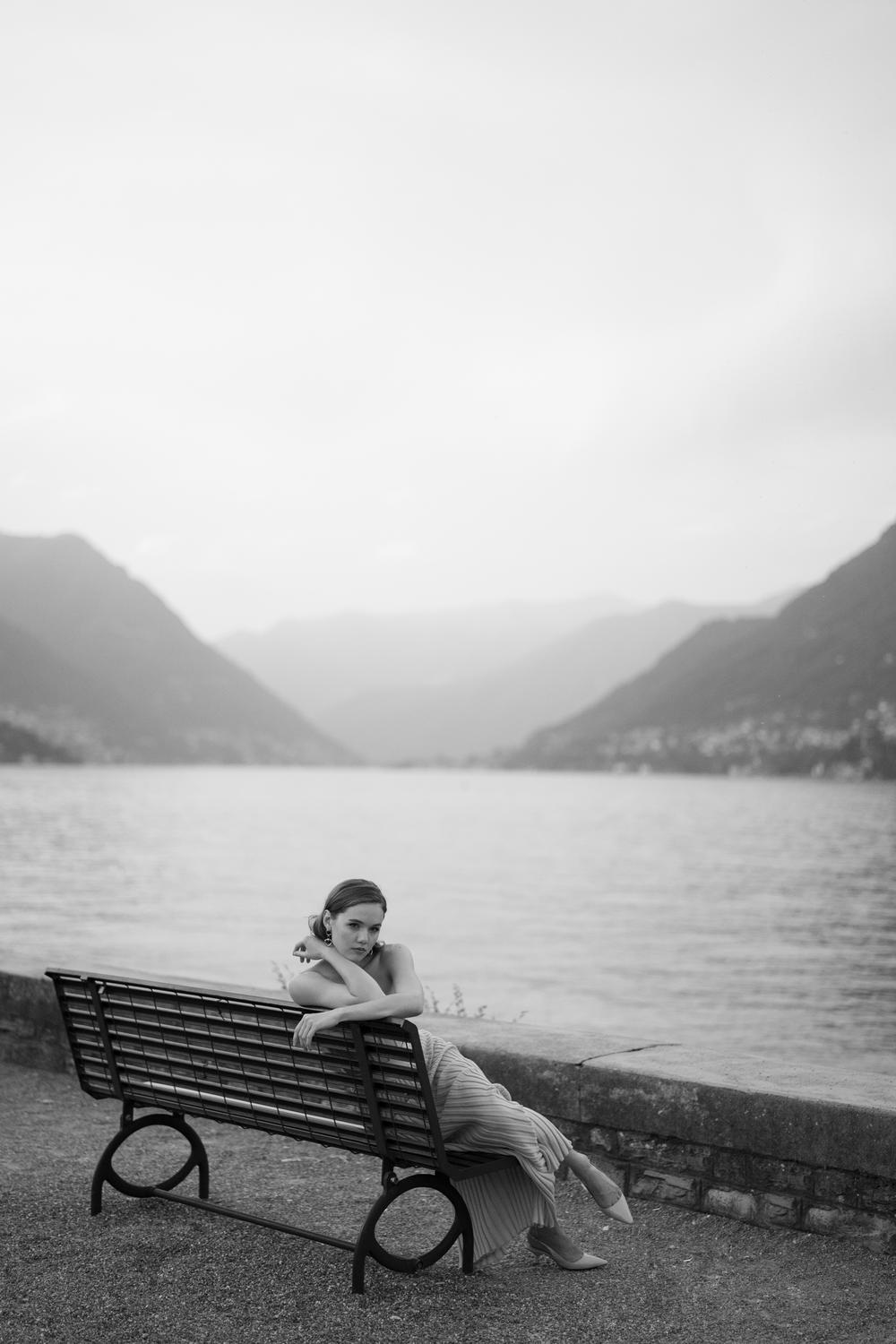 Lake Como portrait session. Mariia