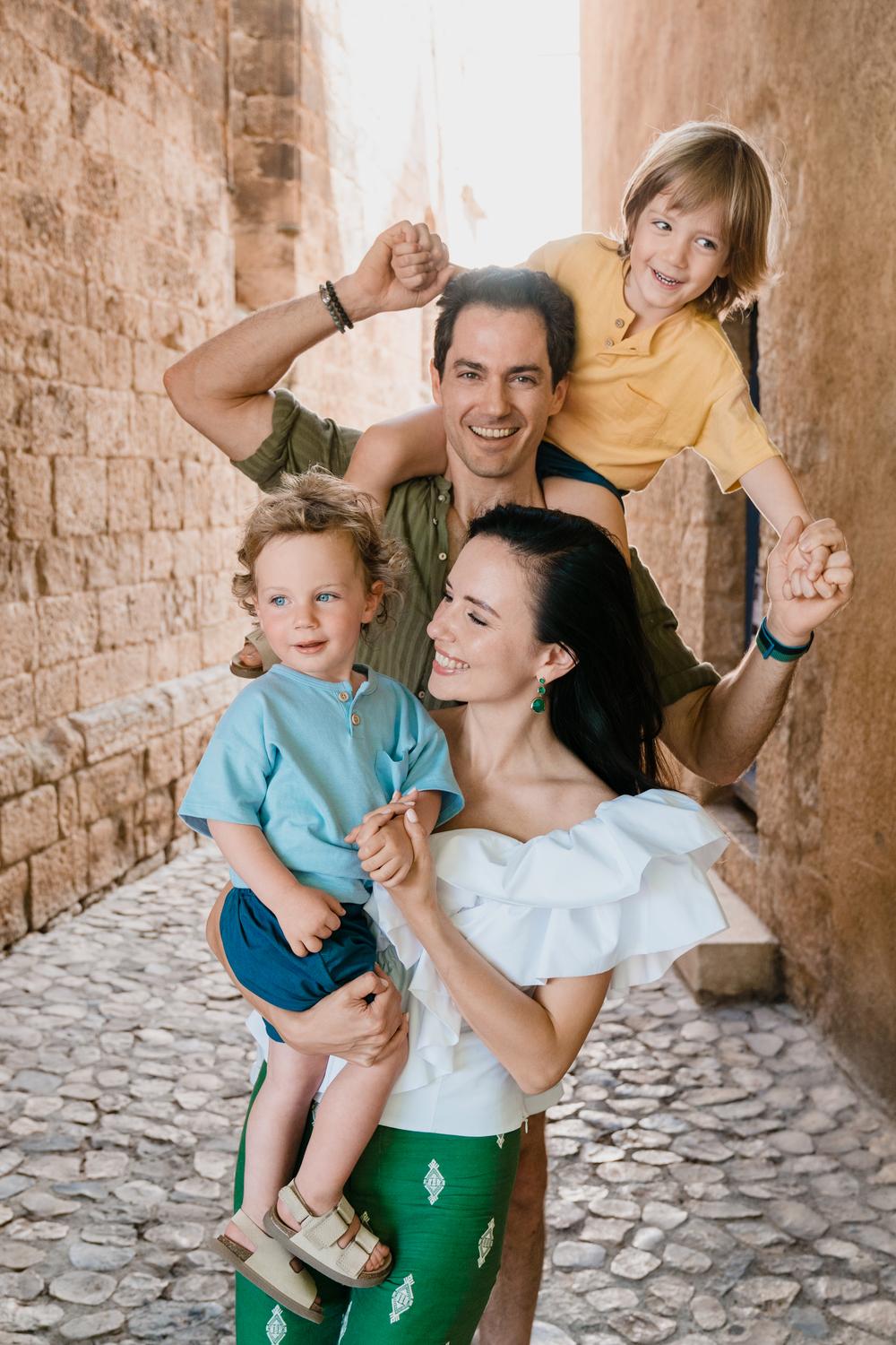 Provence Family Trip. Lavande fields, Gorge du Verdon, Moustier Sainte Marie