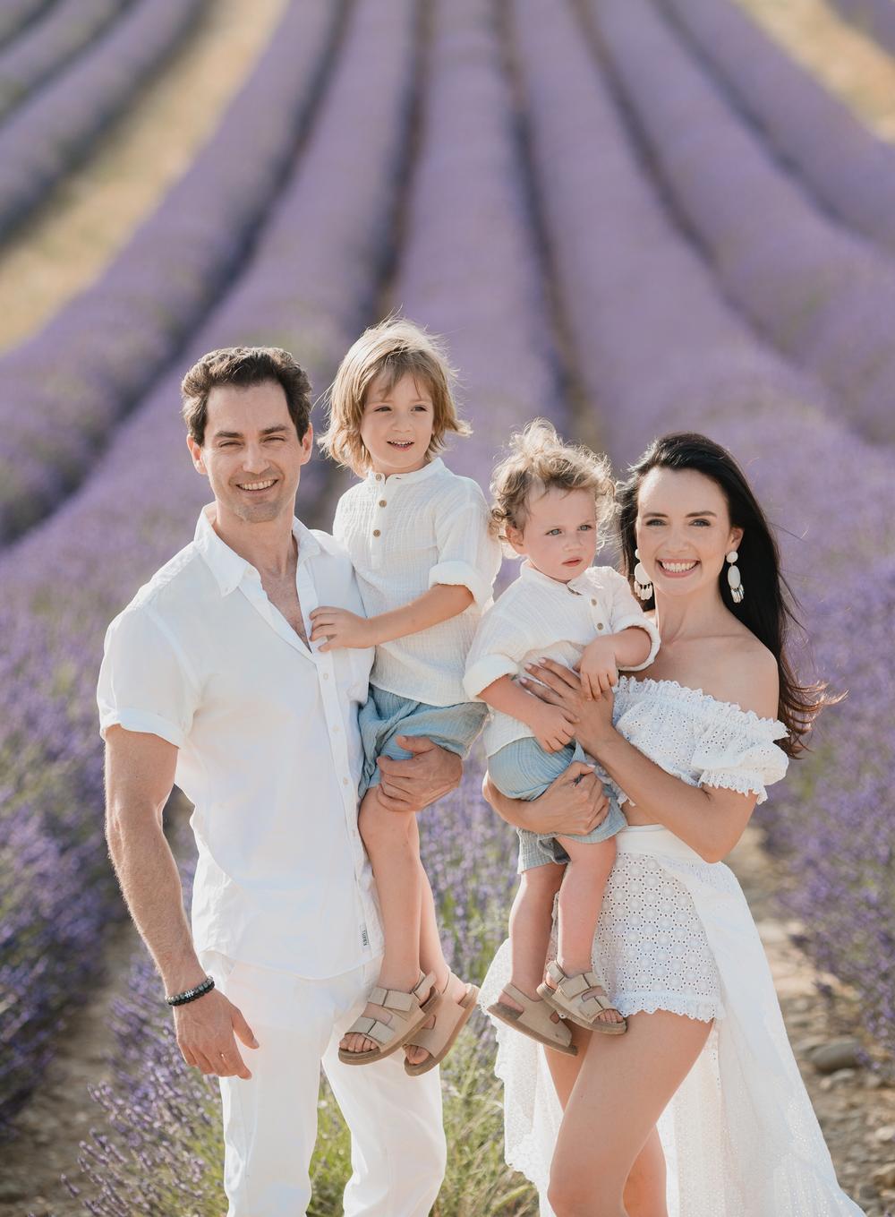 Provence Family Trip. Lavande fields, Gorge du Verdon, Moustier Sainte Marie
