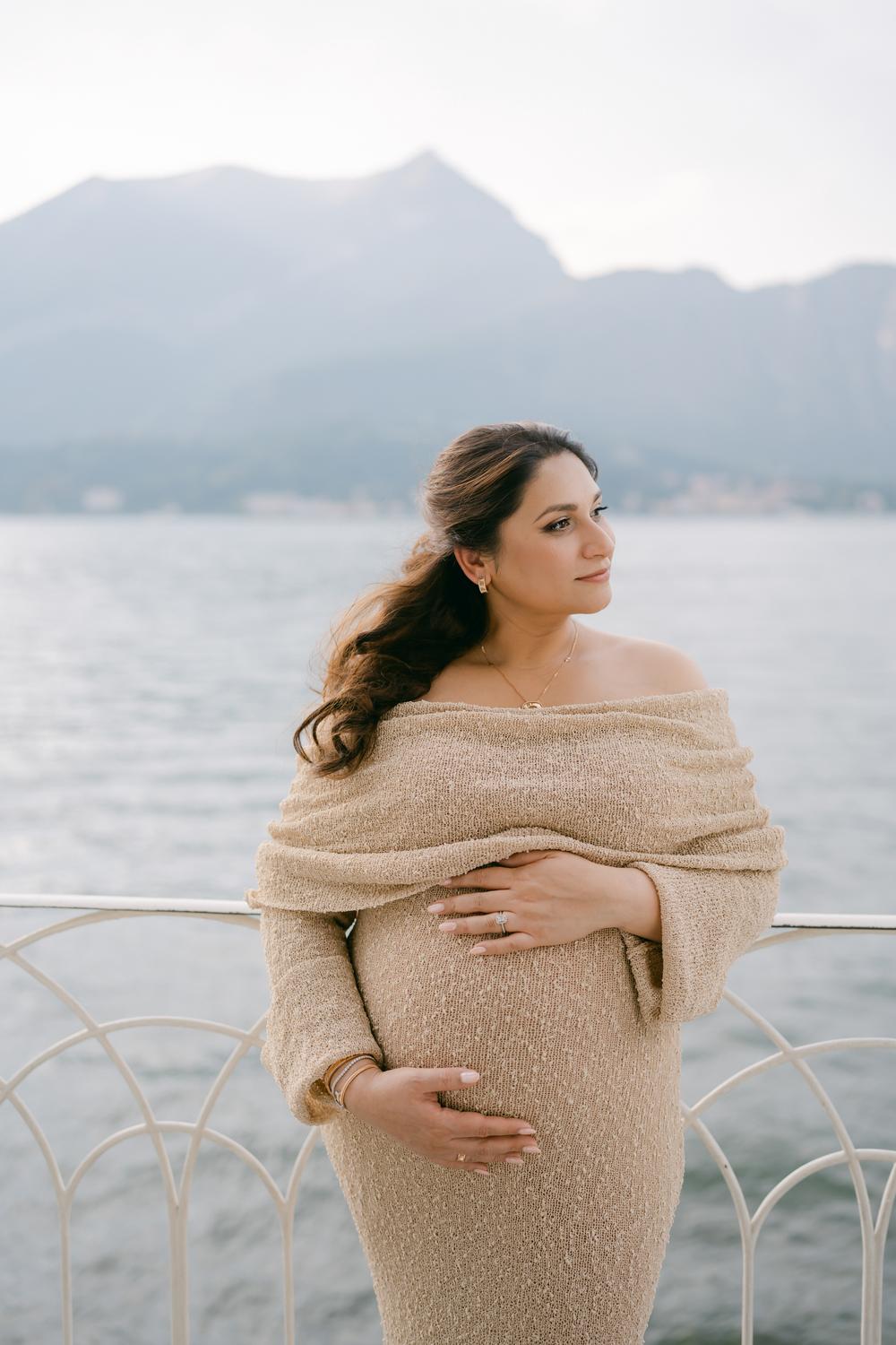 Avani. Bellagio maternity session