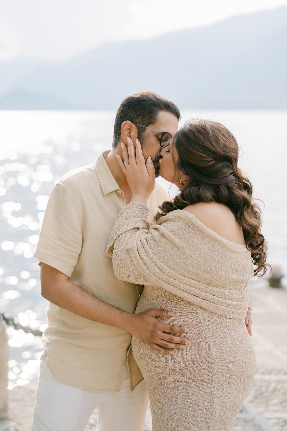 Avani. Bellagio maternity session