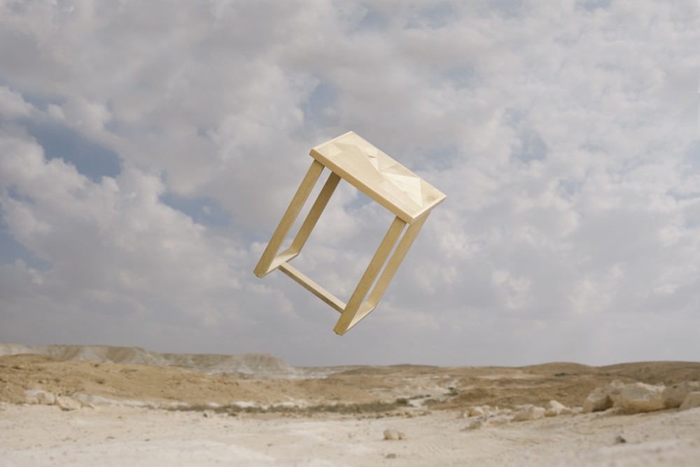 Flying furniture 