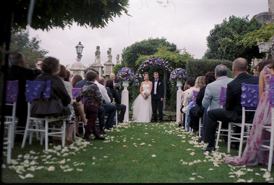 GHOST OF THE WEDDING
